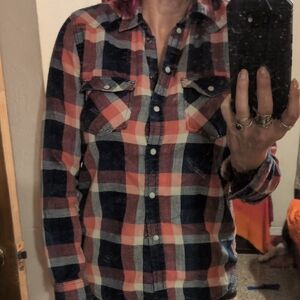 Pink And Navy Snap Up Plaid  Shirt XS American Eagle Boyfriend Fit
